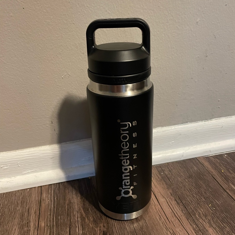 26oz Orange Theory Yeti